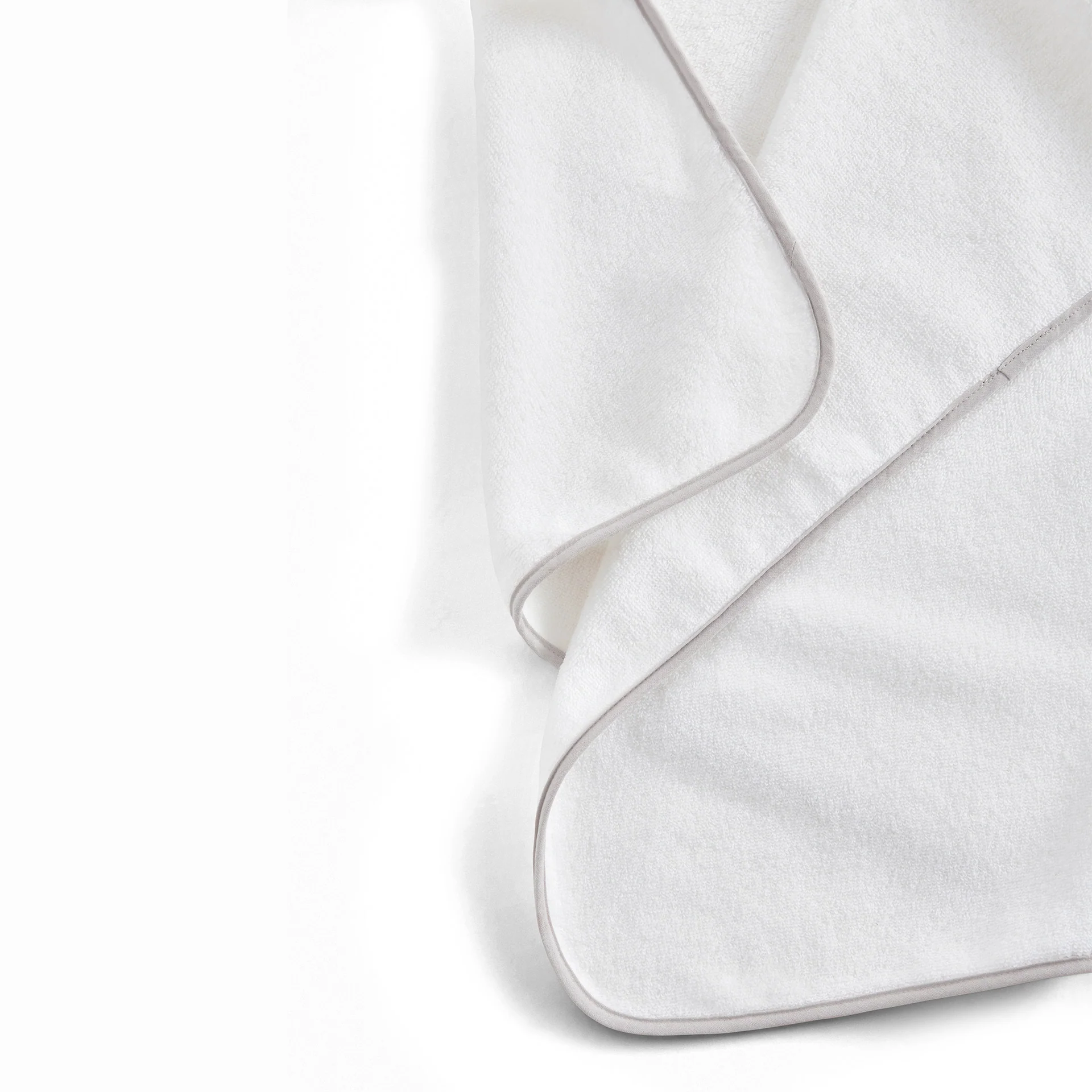 Christy Mini Hooded Bath Towel - Image 9